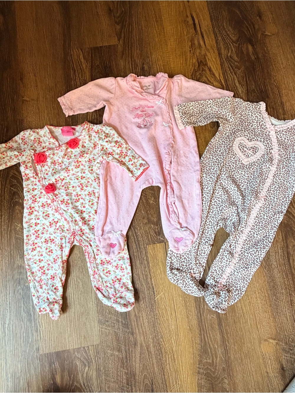 Baby Girl 6M Footed Sleeper Bundle – 3 Pajamas